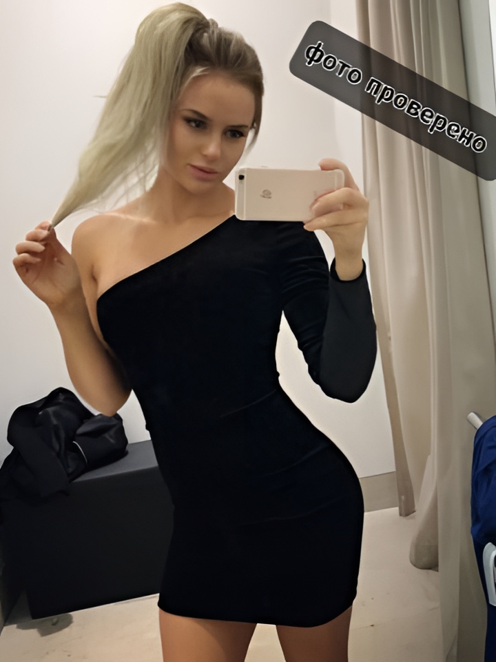 Майя привлекательная девушка из Шимановска цена от 5000 руб