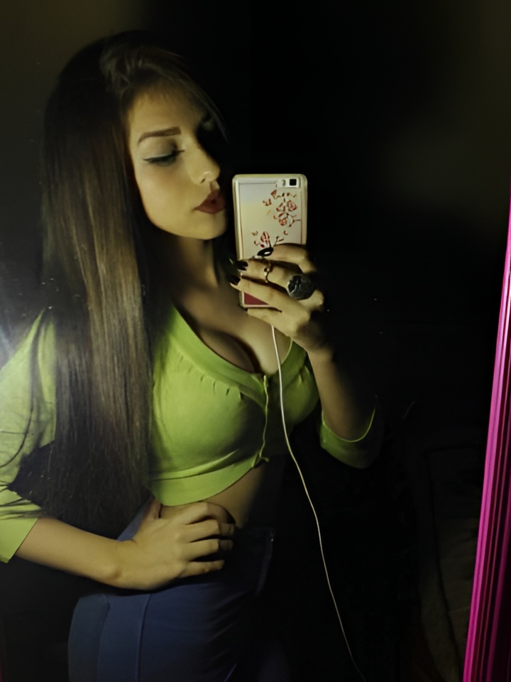 Марта привлекательная девушка из Шимановска цена от 1500 руб