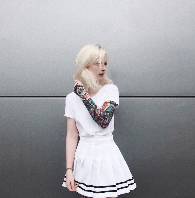 Валя привлекательная девушка из Шимановска цена от 3500 руб