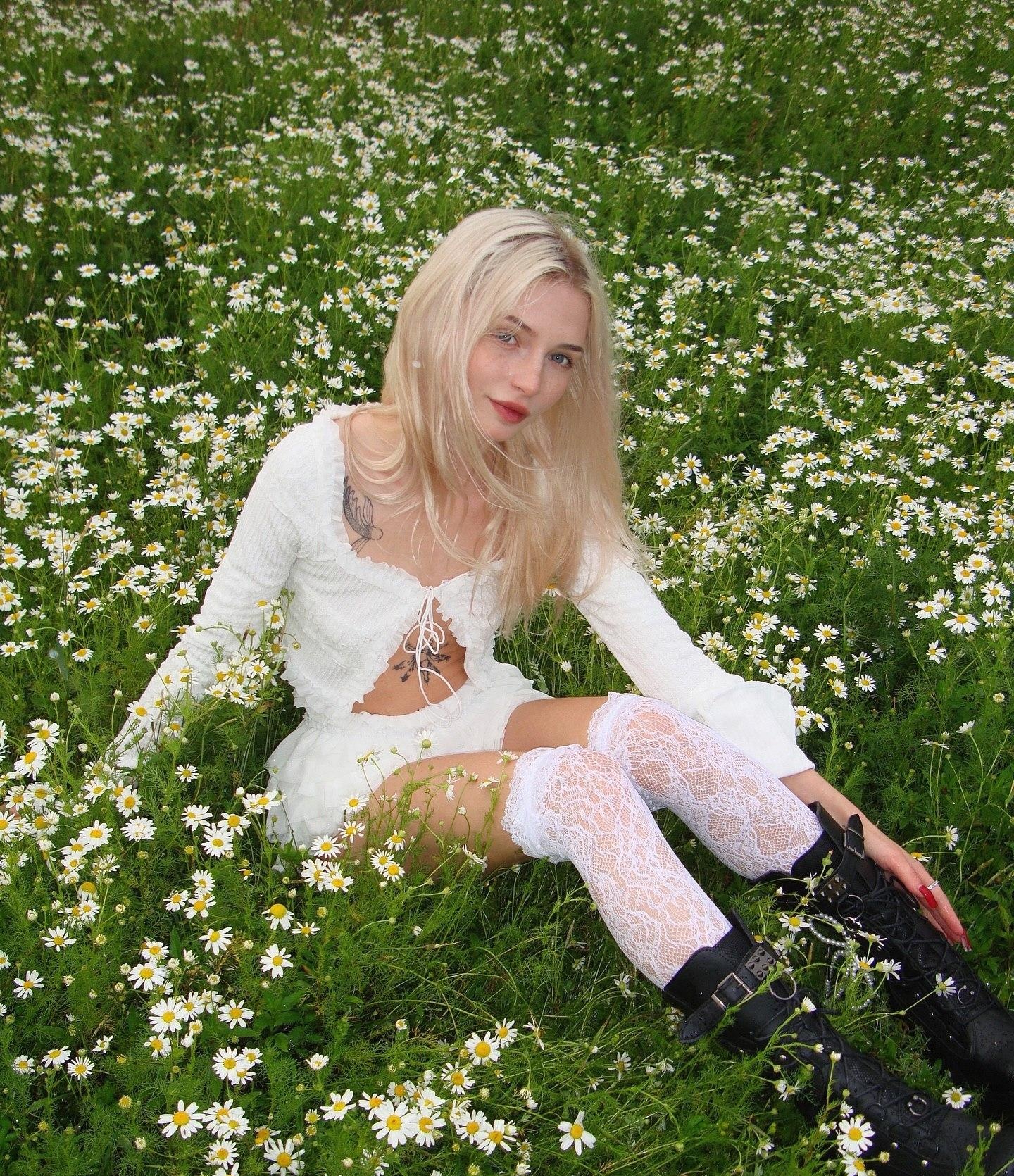 Ханна привлекательная девушка из Шимановска цена от 7000 руб