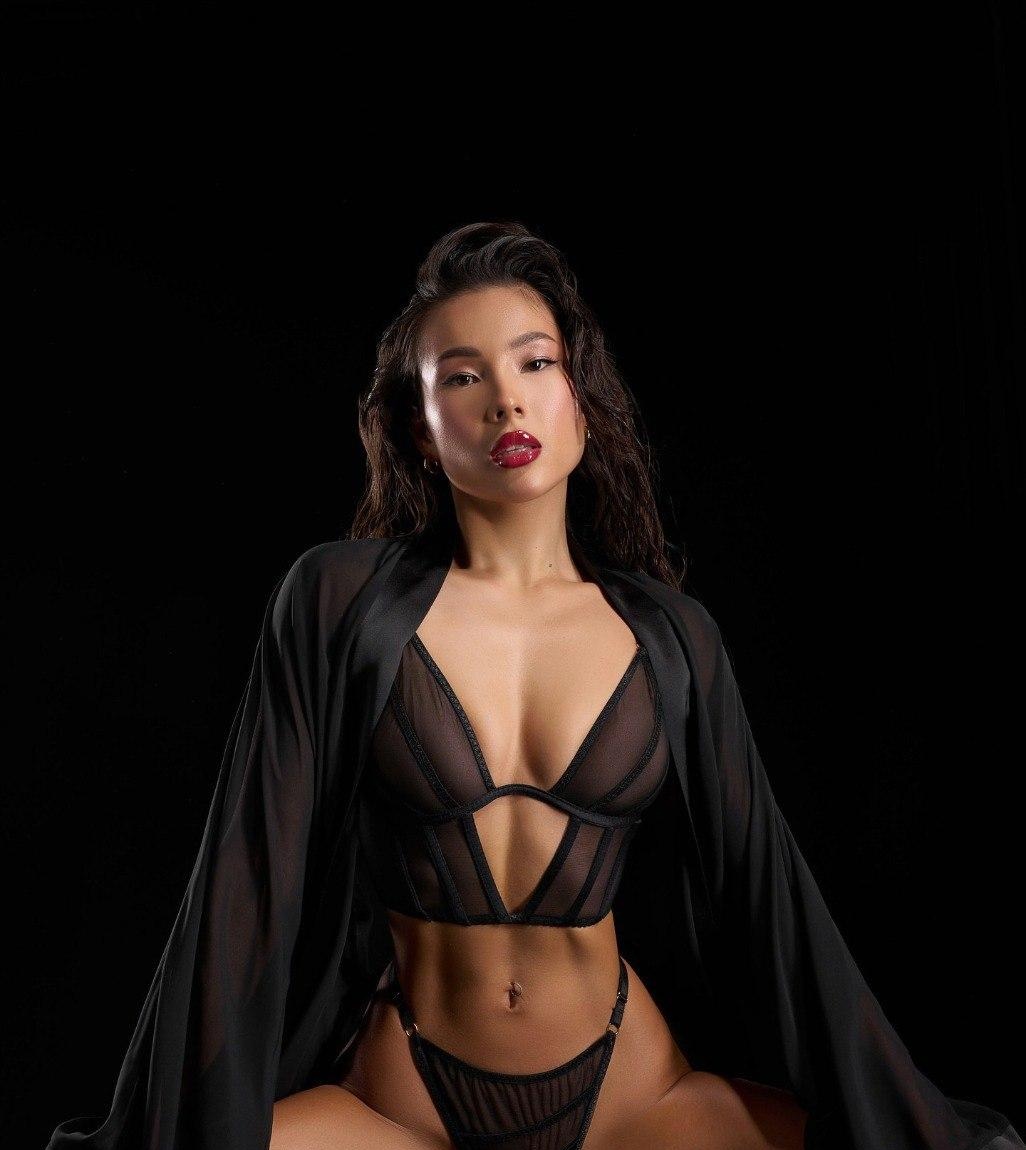 Светка привлекательная девушка из Шимановска цена от 5000 руб