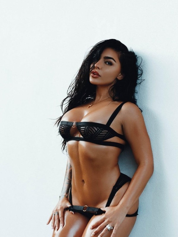 Элла из Шимановска